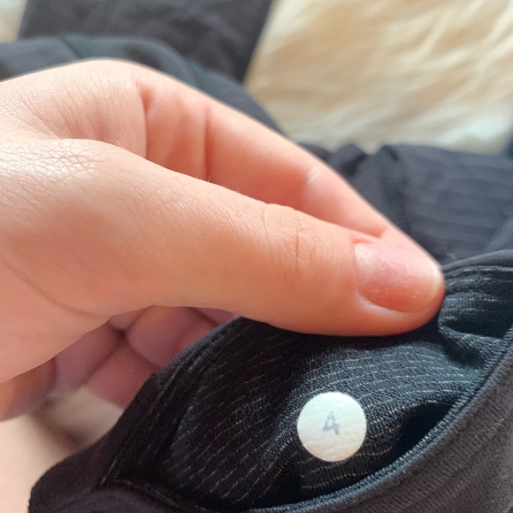 Lululemon Striped Leggings - Picture 4 of 5